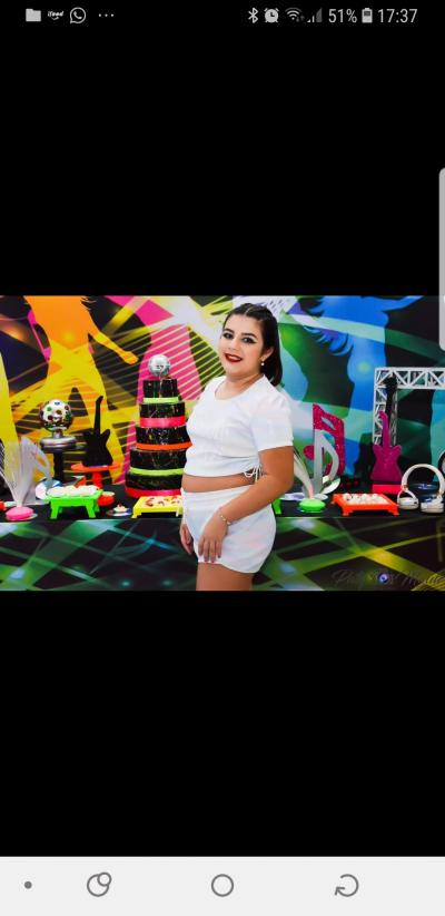 Ana Beatriz Bataiero 